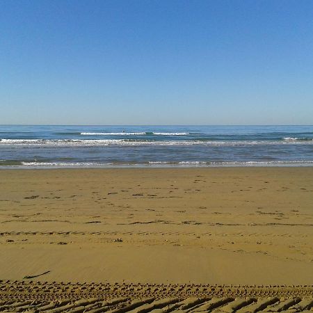 Residence Le Zattere Bibione Exterior photo
