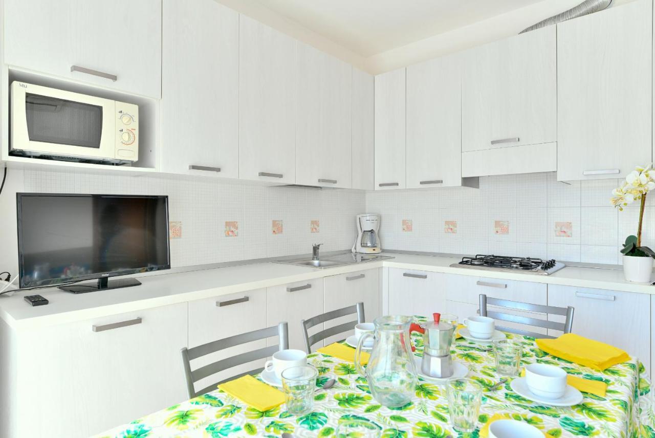 Residence Le Zattere Bibione Exterior photo