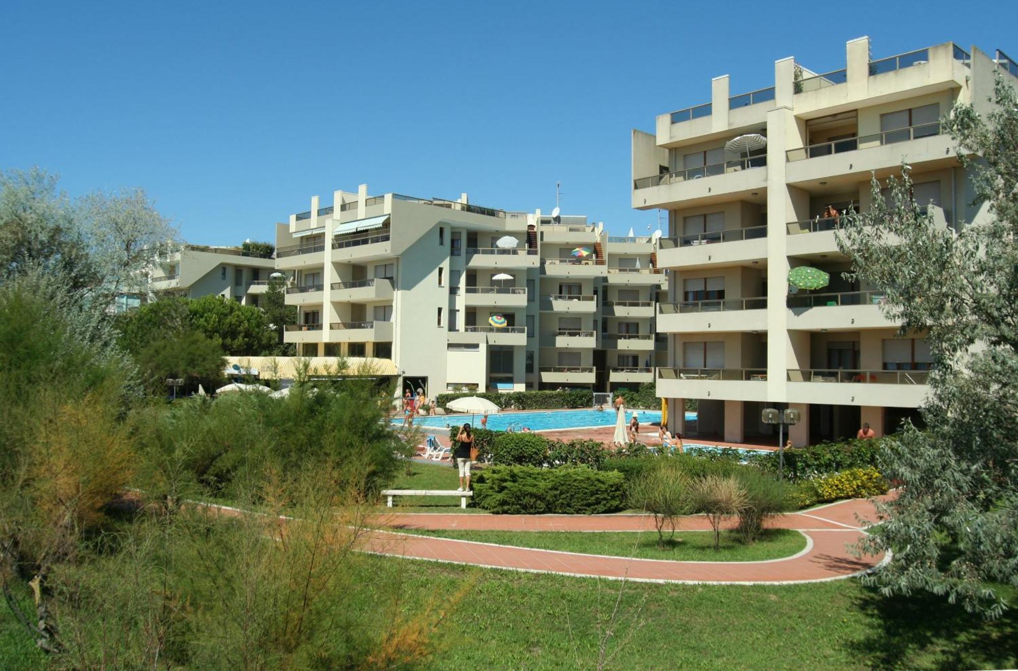 Residence Le Zattere Bibione Exterior photo
